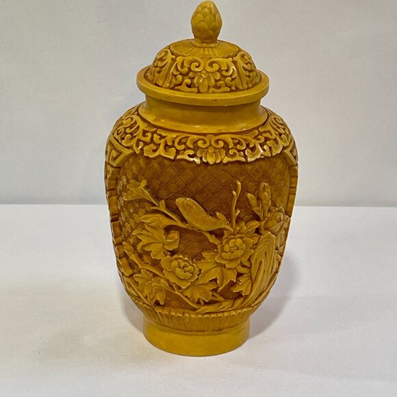 VINTAGE YELLOW Hand Carved Chinese Lidded Jar - Picture 2 of 13